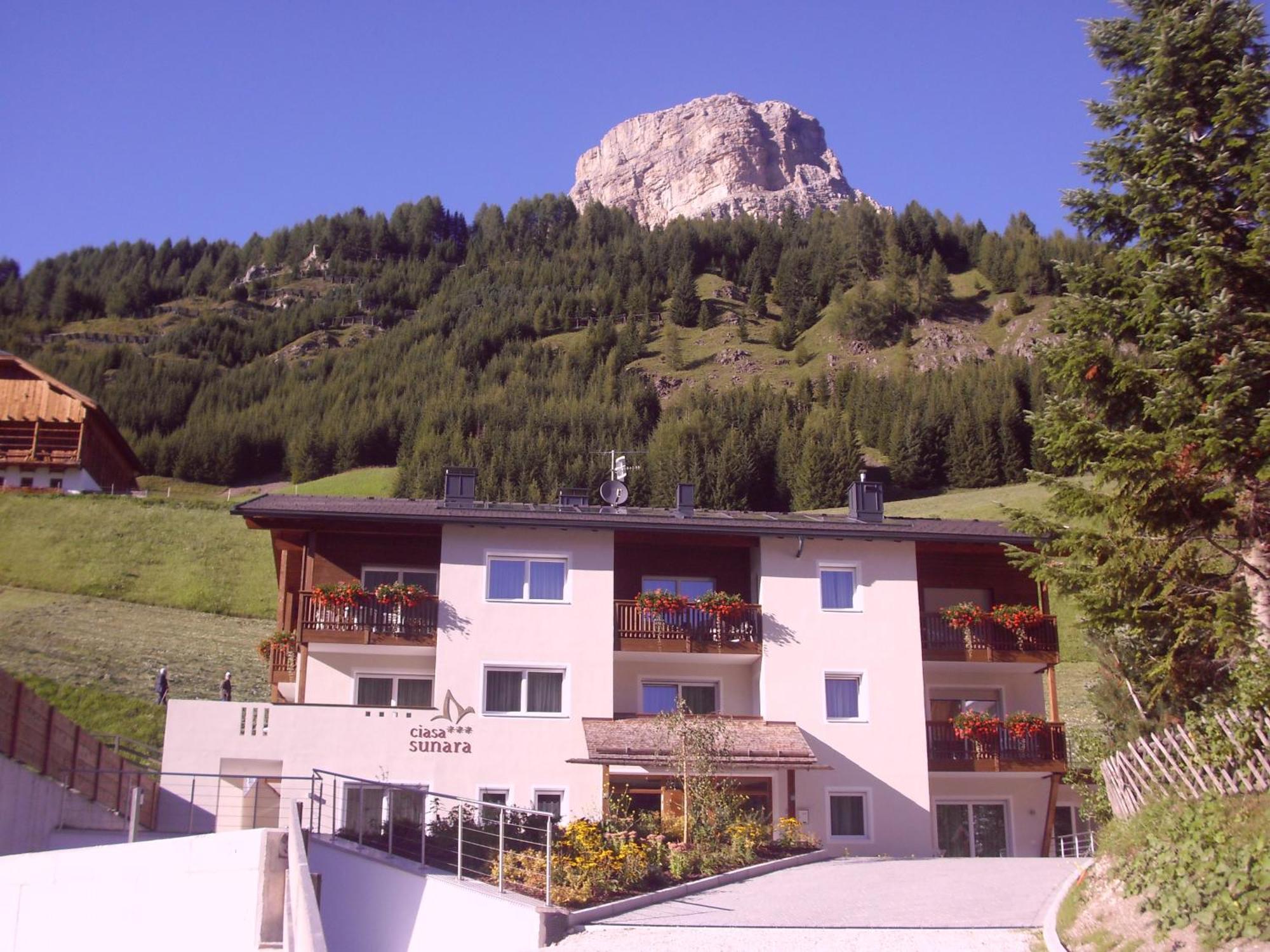 Ciasa Sunara Colfosco Exteriör bild